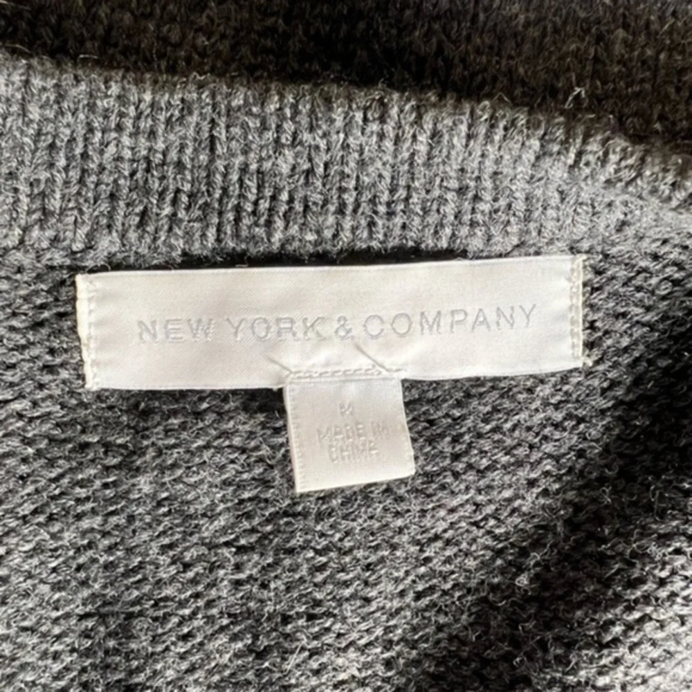 New York & Company Faux Fur Vest Women's Size Medium Grey‎